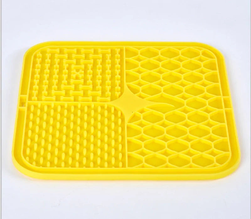 Silicone pet licking pad