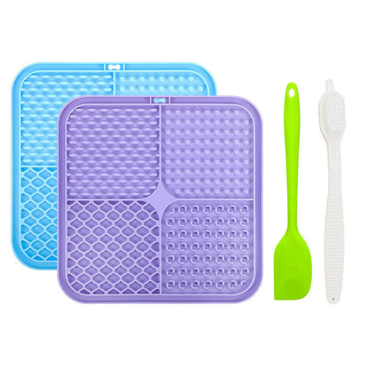 Silicone pet licking pad